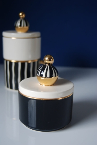 Puzderko Z Podwójną Kulką Czarny Spód