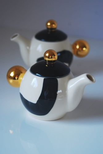 Czajniczek Kaligrafia