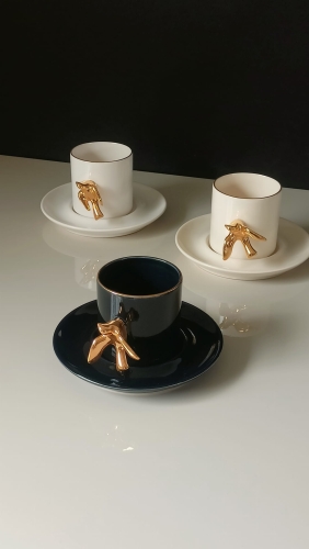 Filiżanka Gold Bird Black